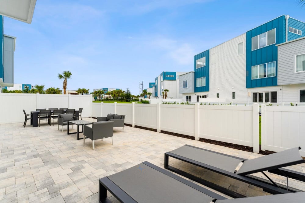 Spectrum Resort 89