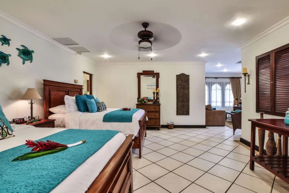 Hacienda Pinilla 6