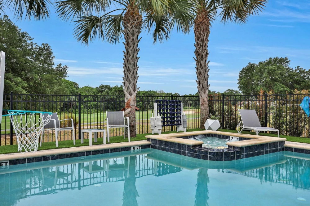 Reunion Resort 32