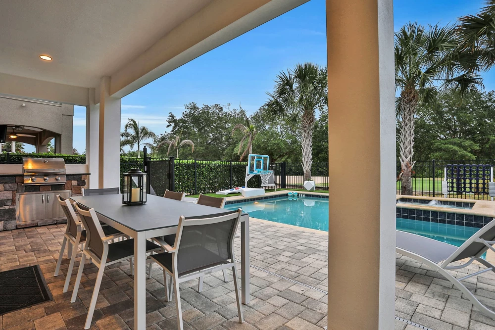 Reunion Resort 32
