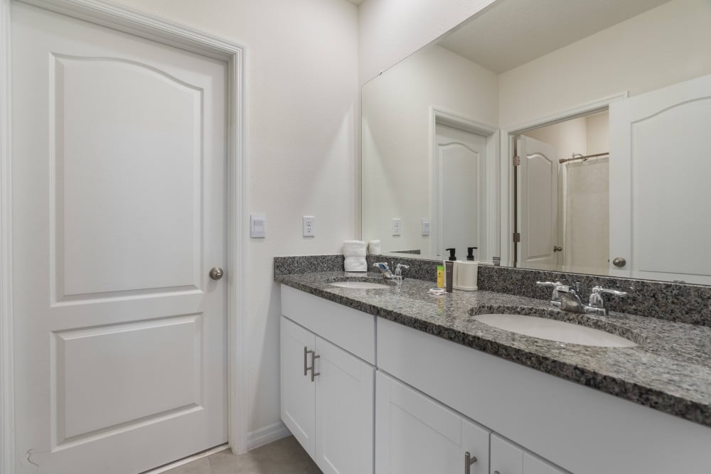 Solterra Resort 774