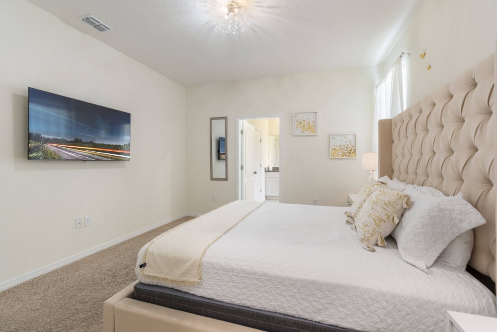 Solterra Resort 774