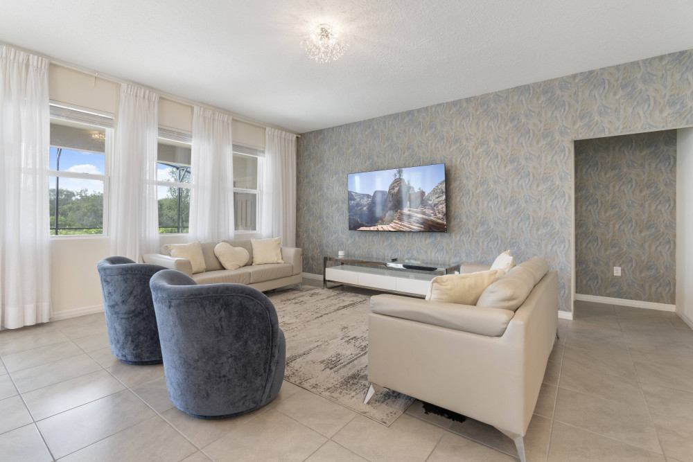 Solterra Resort 774
