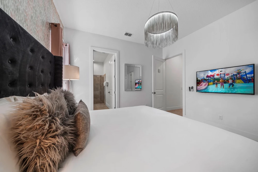 Reunion Resort 35
