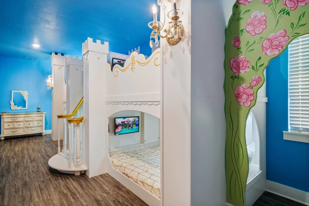 Reunion Resort 35