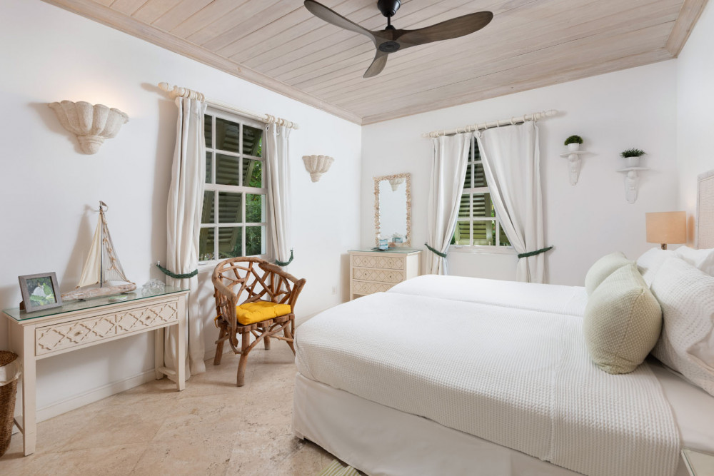 Beacon Hill 202 - Moonshadow