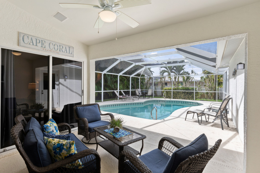 Cape Coral 819