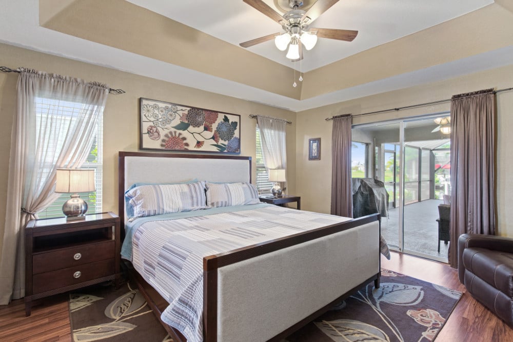 Cape Coral 817