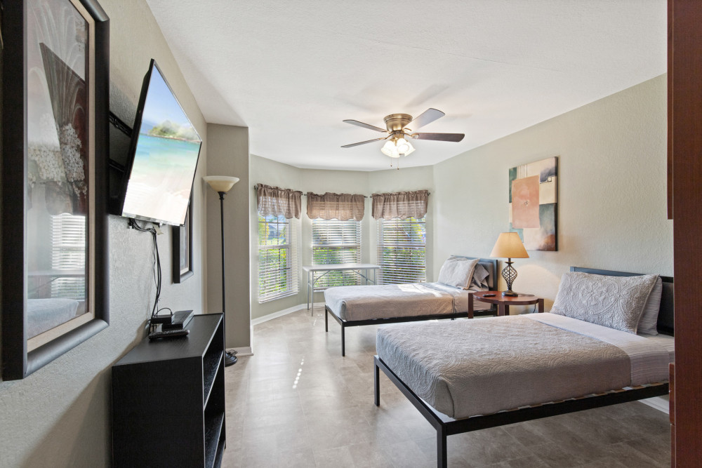 Cape Coral 817