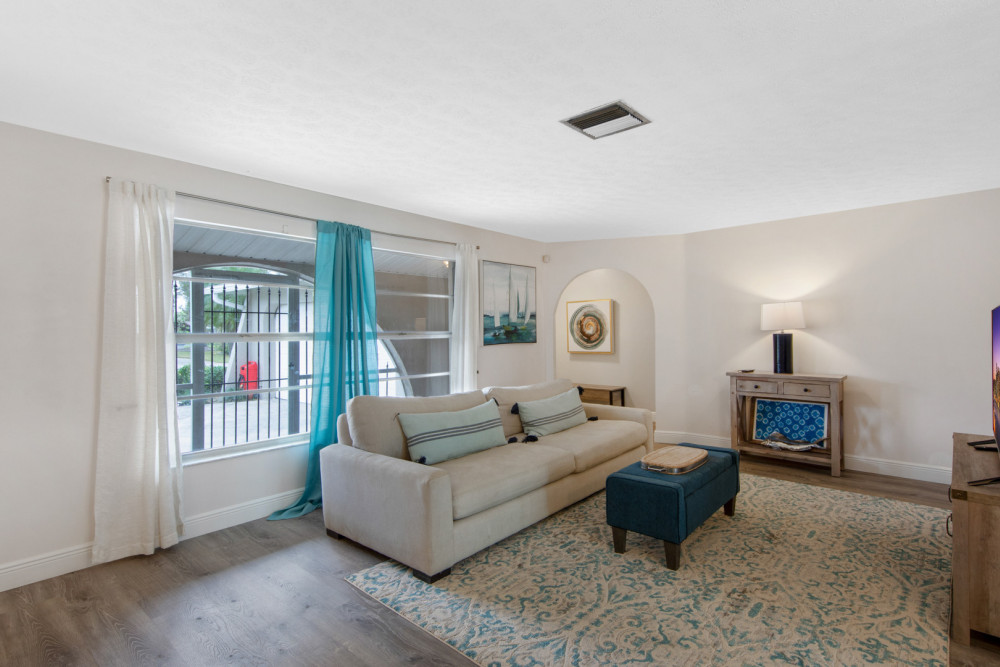 Cape Coral 816
