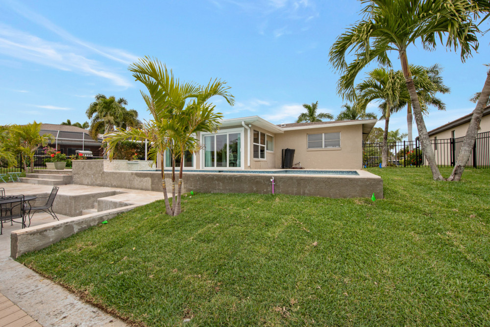 Cape Coral 816