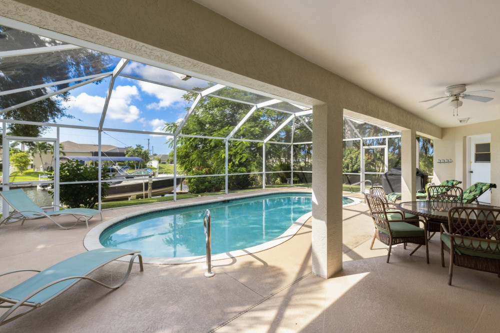 Cape Coral 805