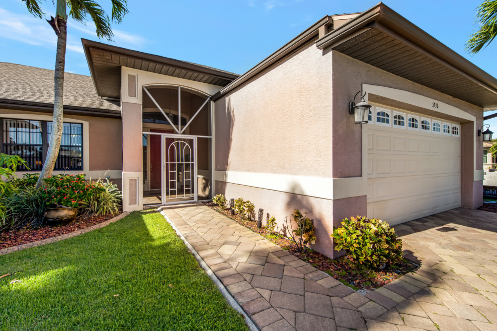 Cape Coral 803
