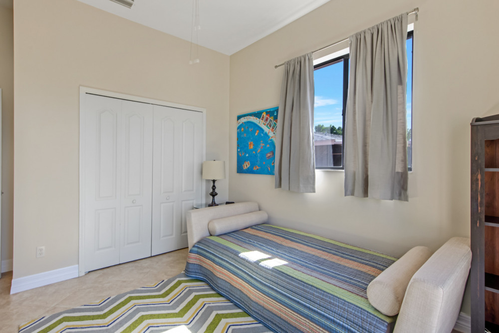 Cape Coral 803