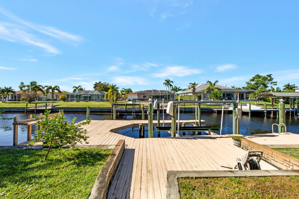 Cape Coral 803