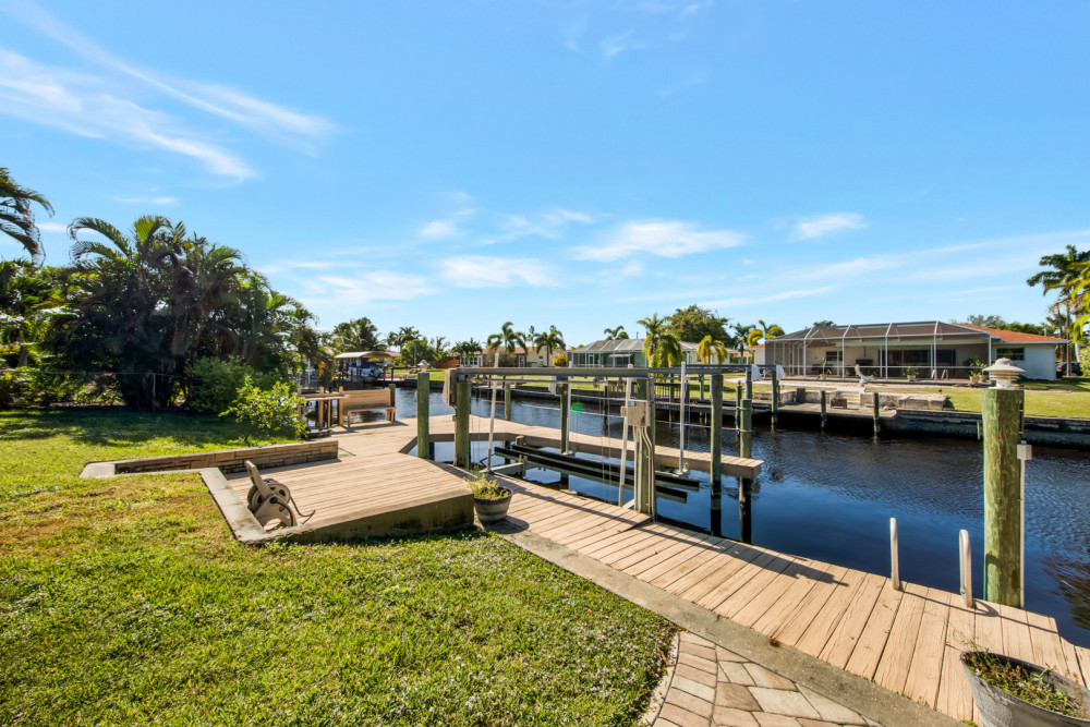 Cape Coral 803