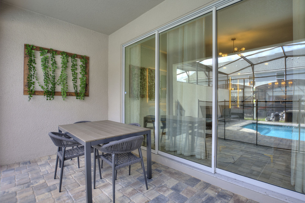 Solara Resort 440