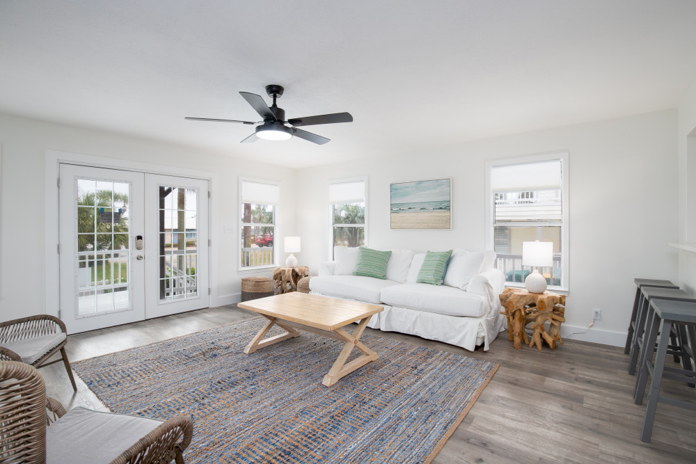 Destin 285