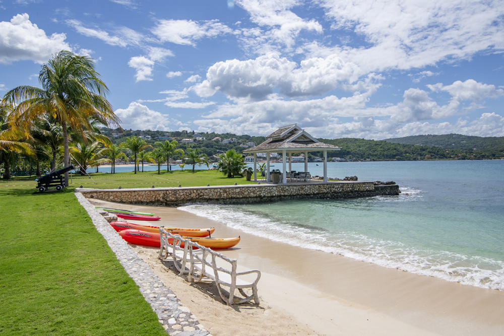 A Summer Place on the Beach