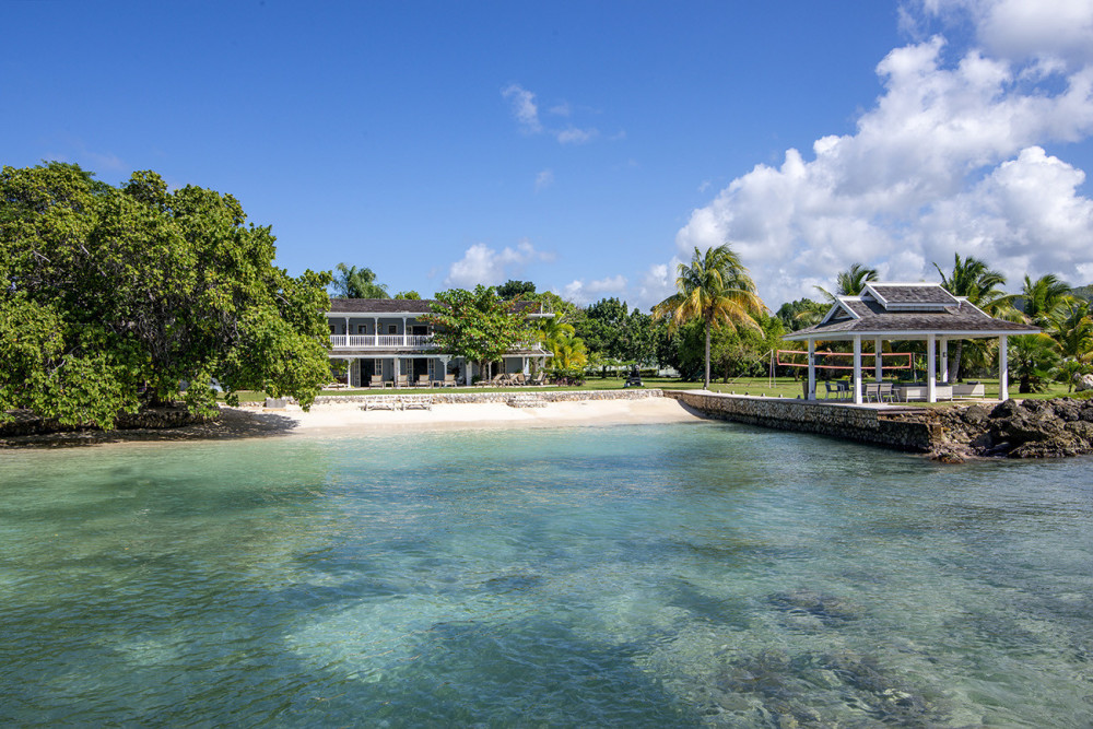 A Summer Place on the Beach