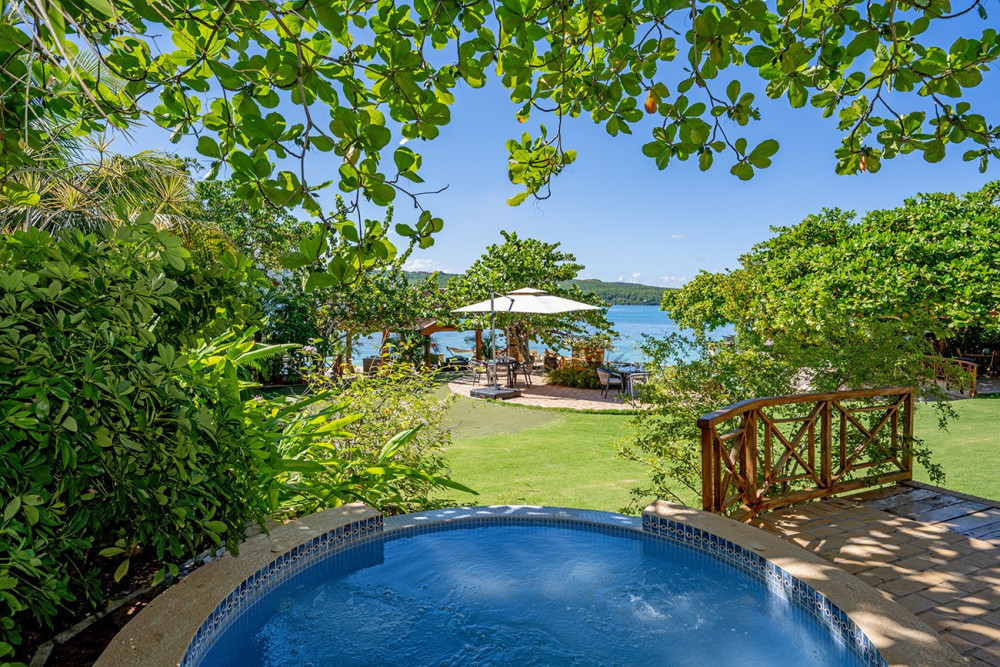 Keela Wee on the Beach