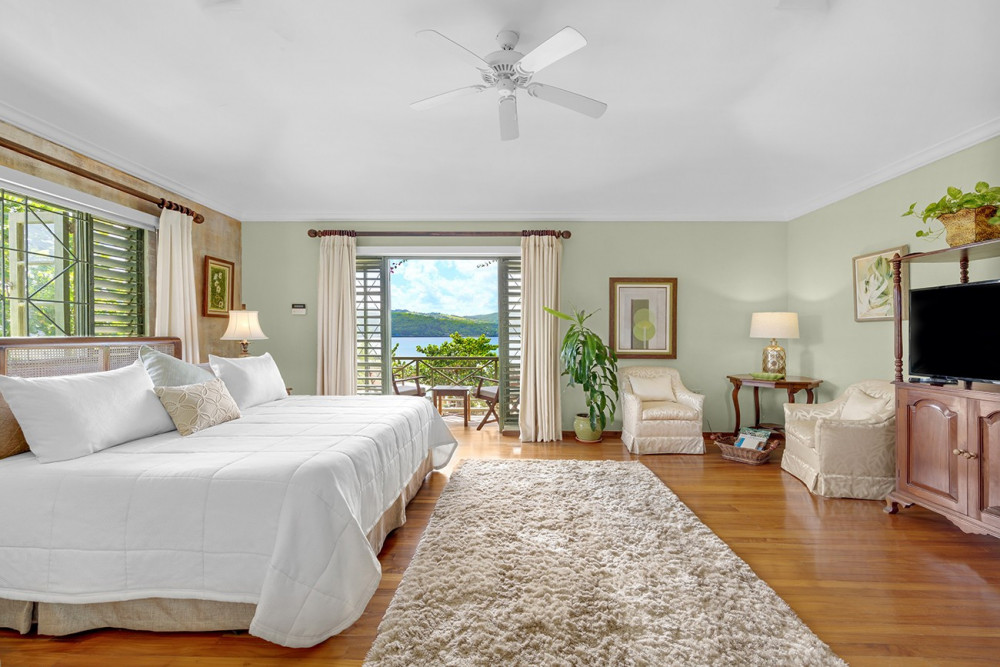 Keela Wee on the Beach