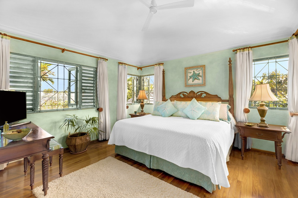 Keela Wee on the Beach