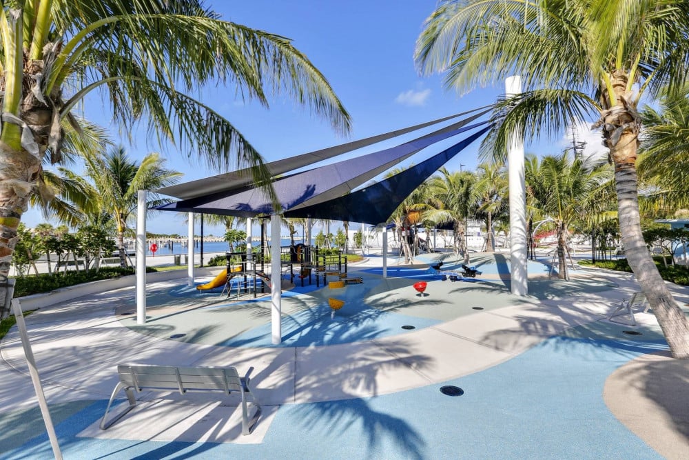 Key West 22