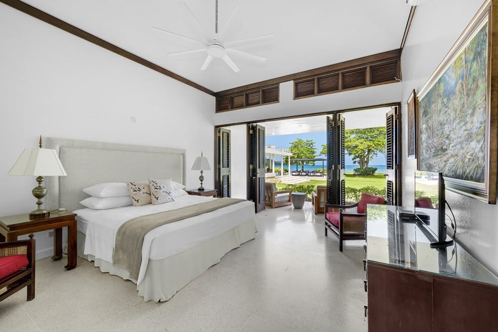 Noble House on the Beach