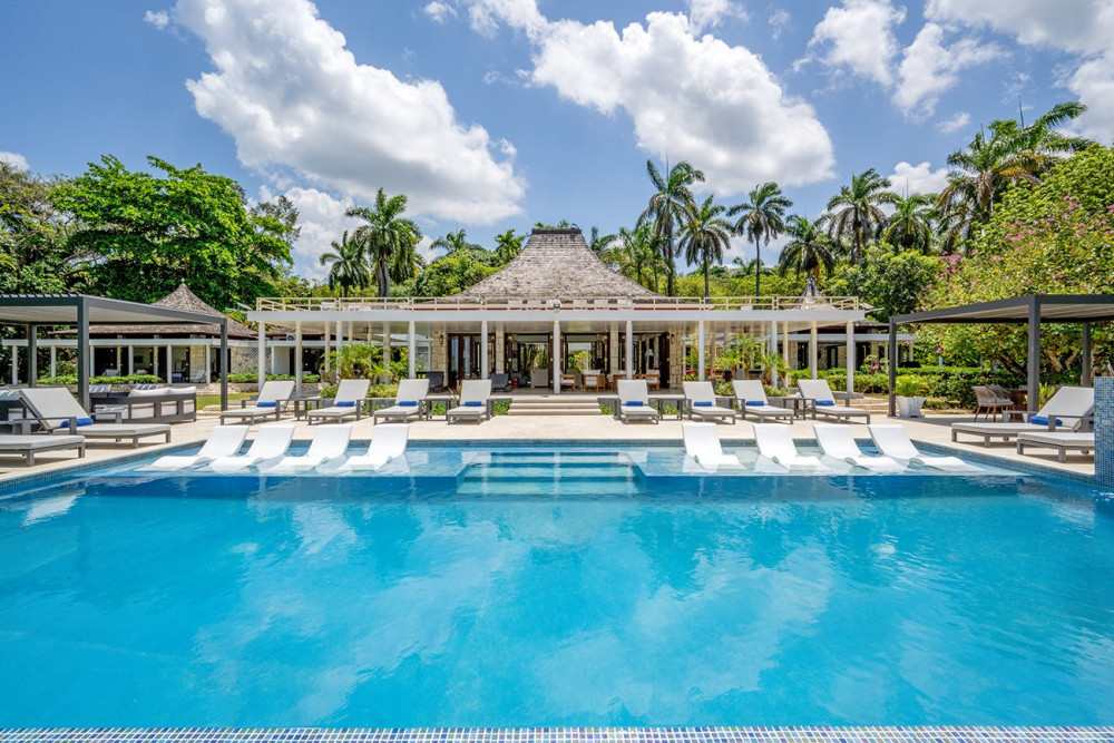 Noble House on the Beach