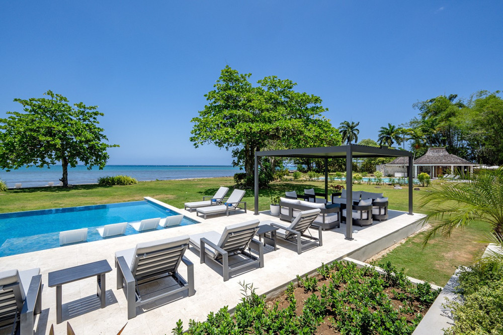 Noble House on the Beach