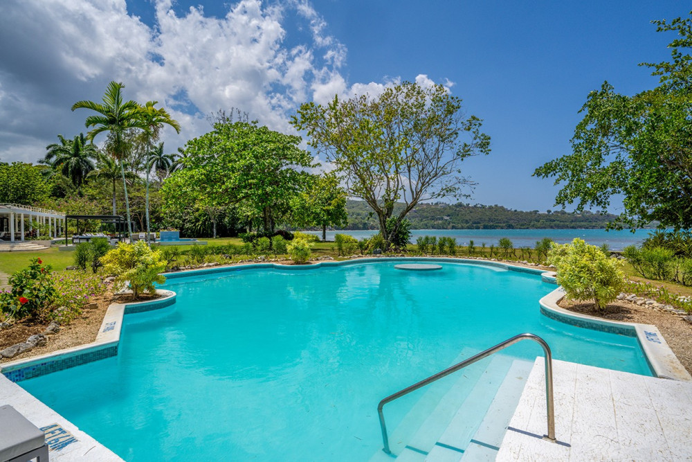 Noble House on the Beach