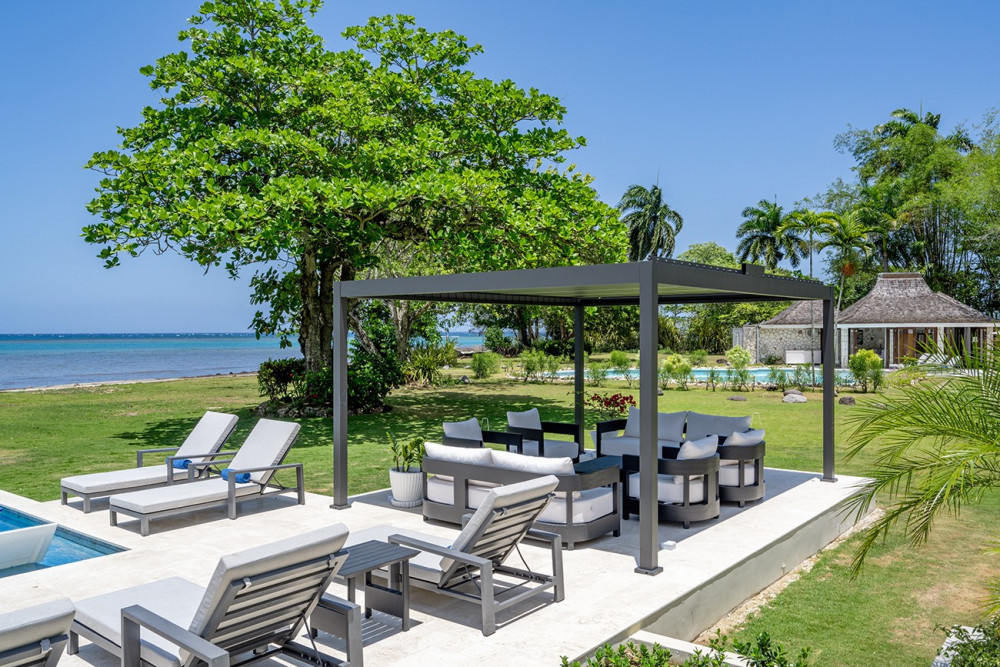 Noble House on the Beach