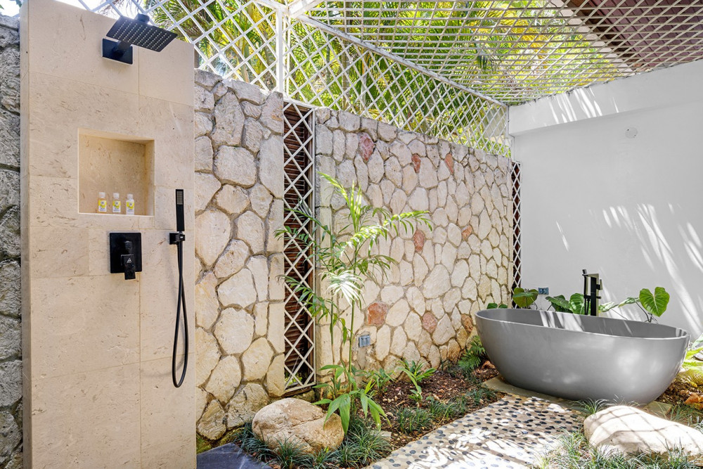 Noble House on the Beach