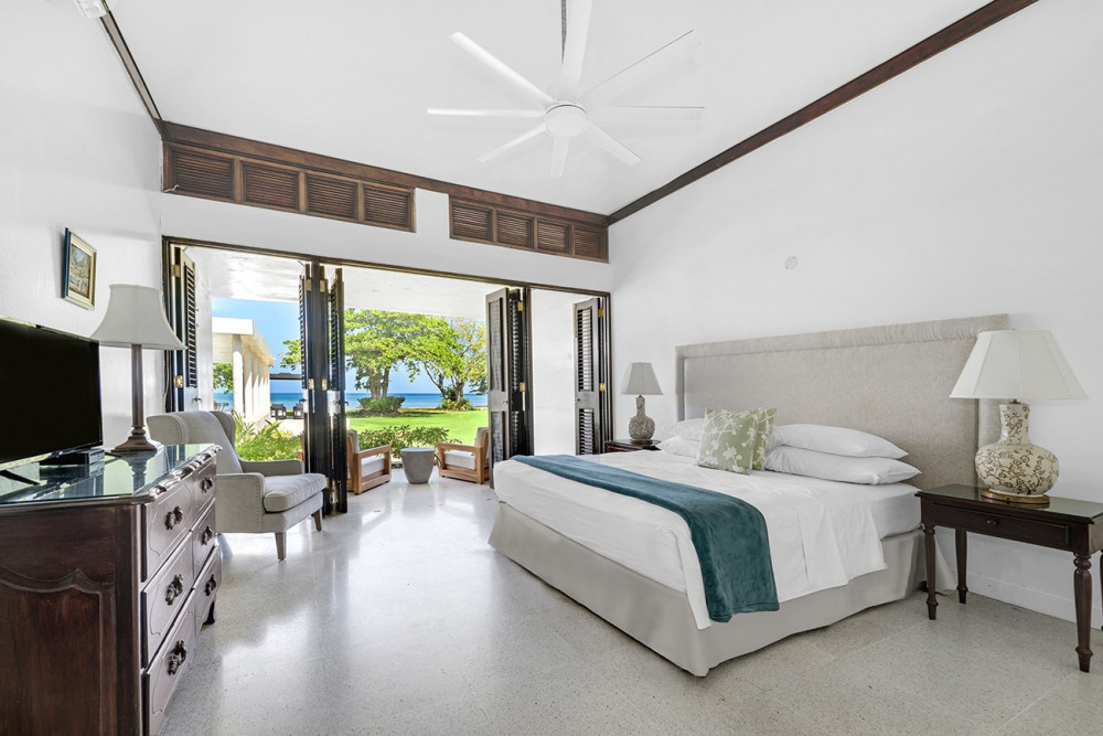 Noble House on the Beach