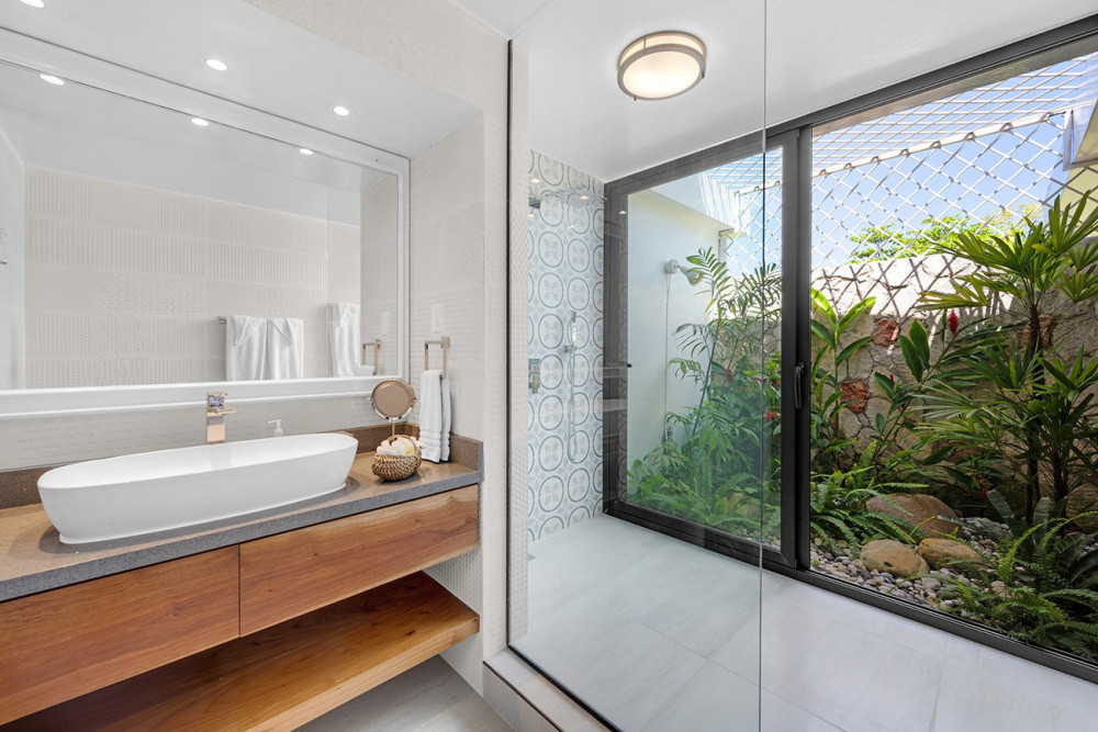 Noble House on the Beach