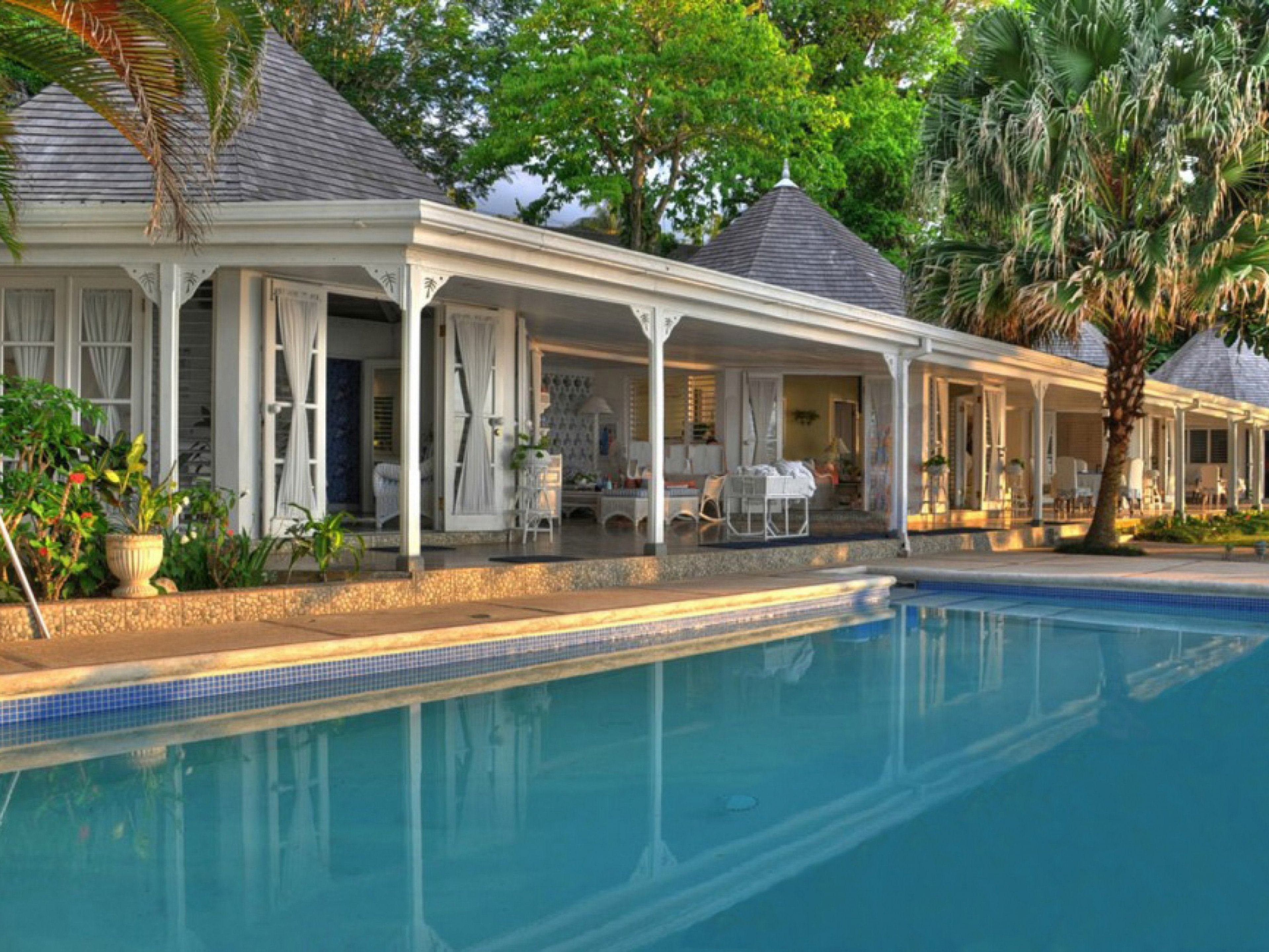 Serenity on the Beach villas in Jamaica with private pools