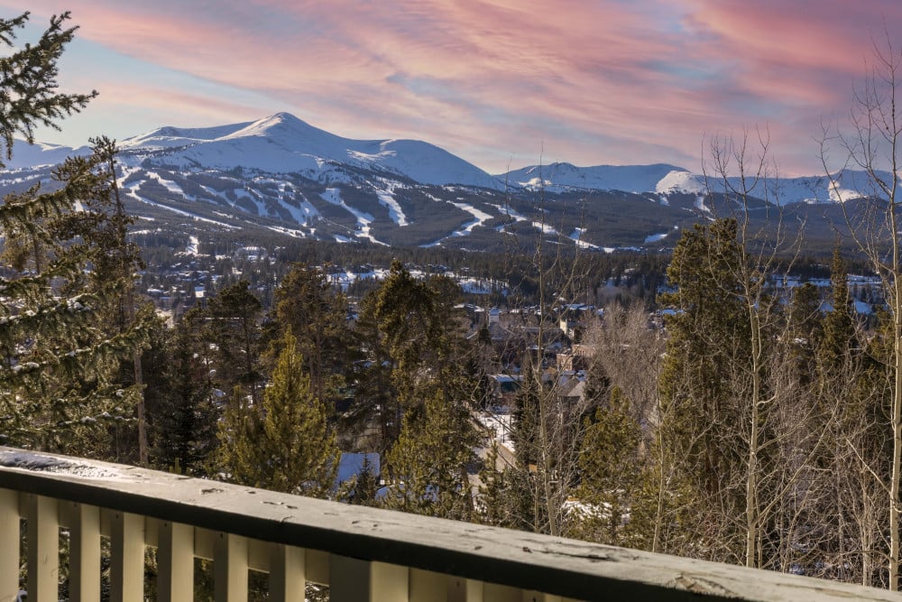 Breckenridge 105