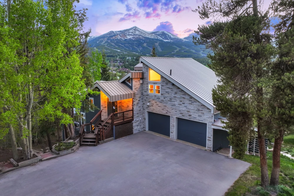 Breckenridge 105