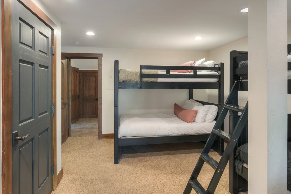 Breckenridge 105