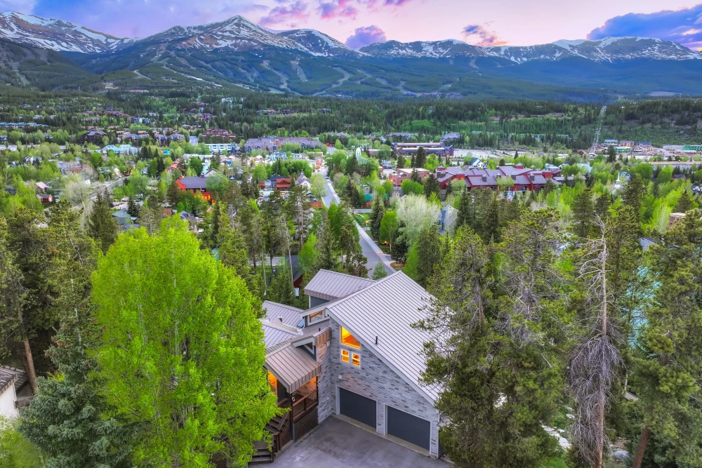 Breckenridge 105