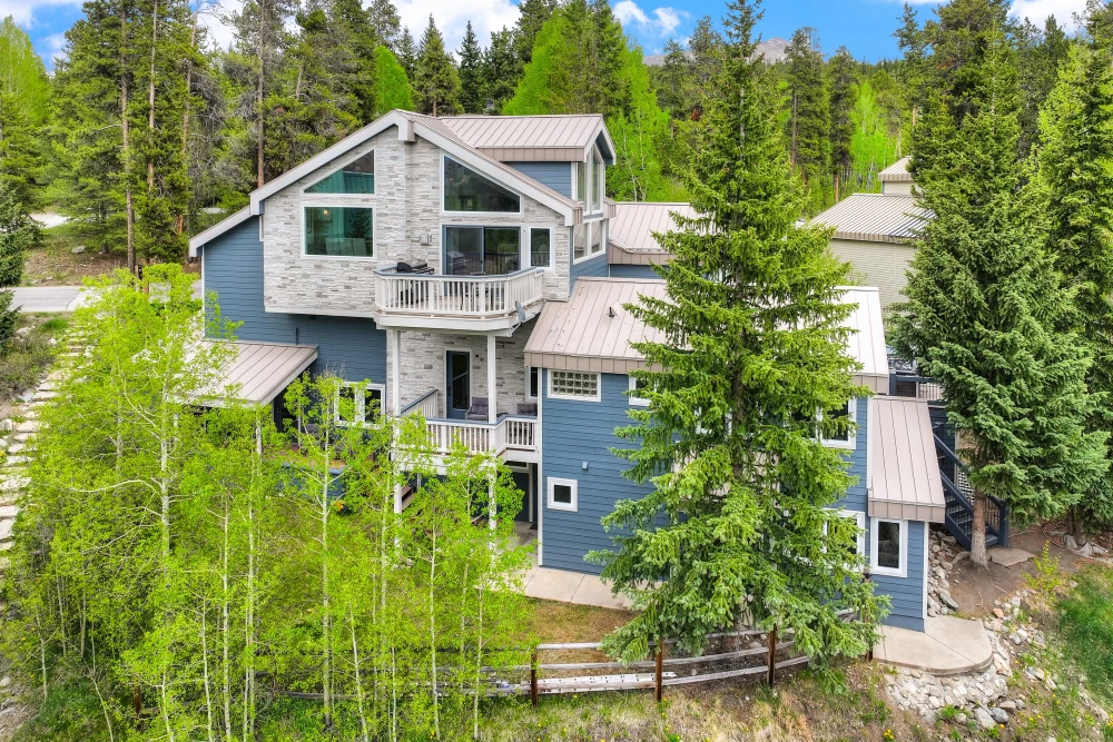 Breckenridge 105