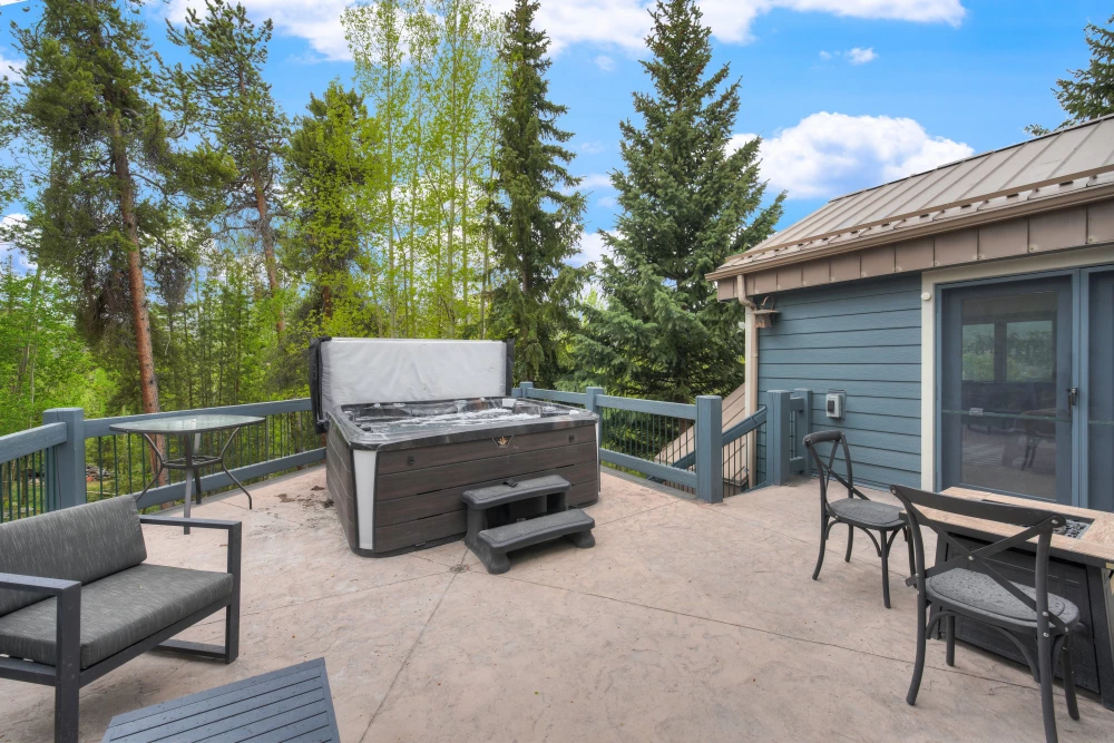 Breckenridge 105