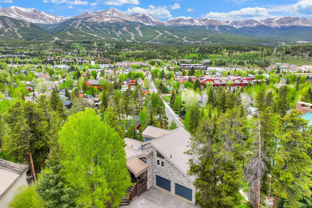 Breckenridge 105