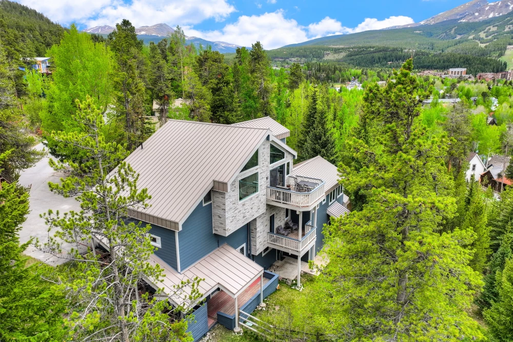 Breckenridge 105