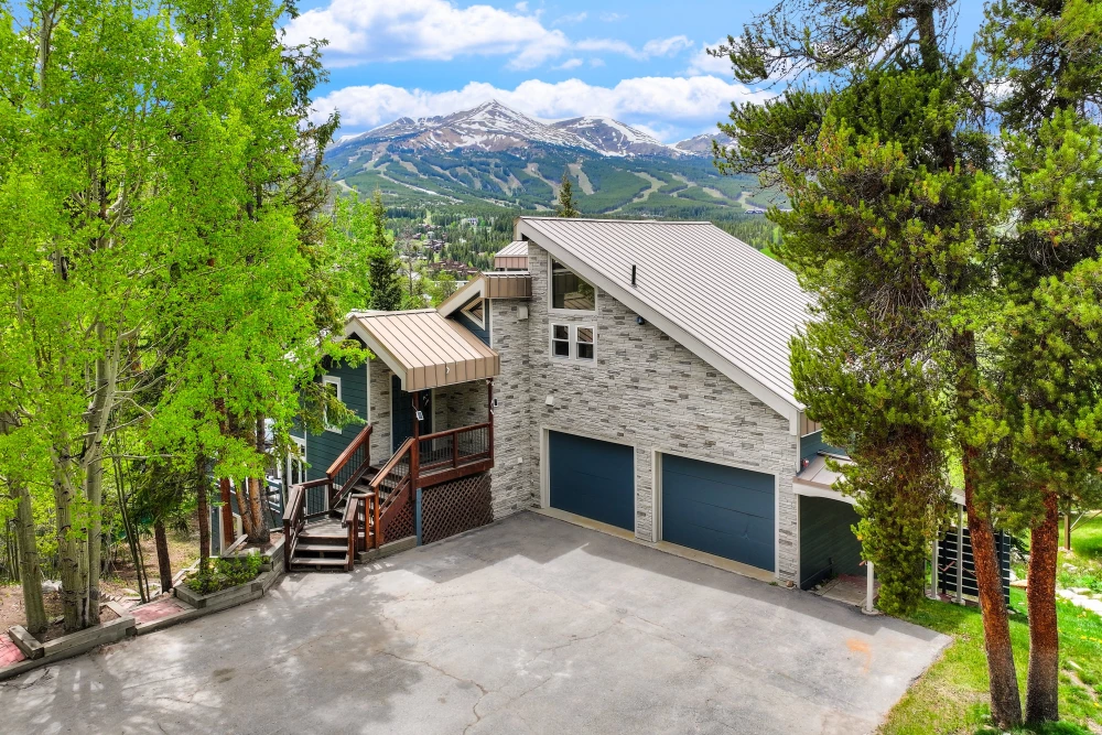 Breckenridge 105
