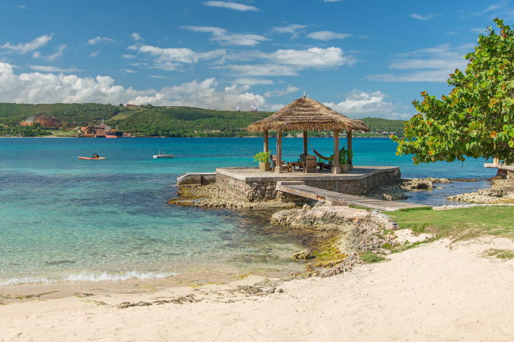 Linga-Awhile Cottage on the Beach
