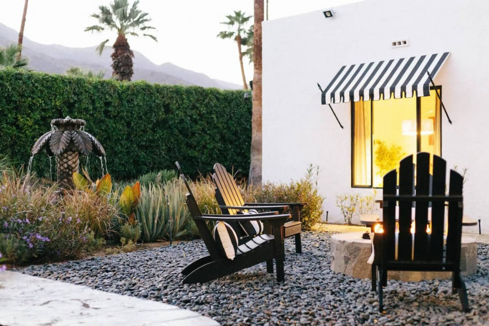 Palm Springs 69