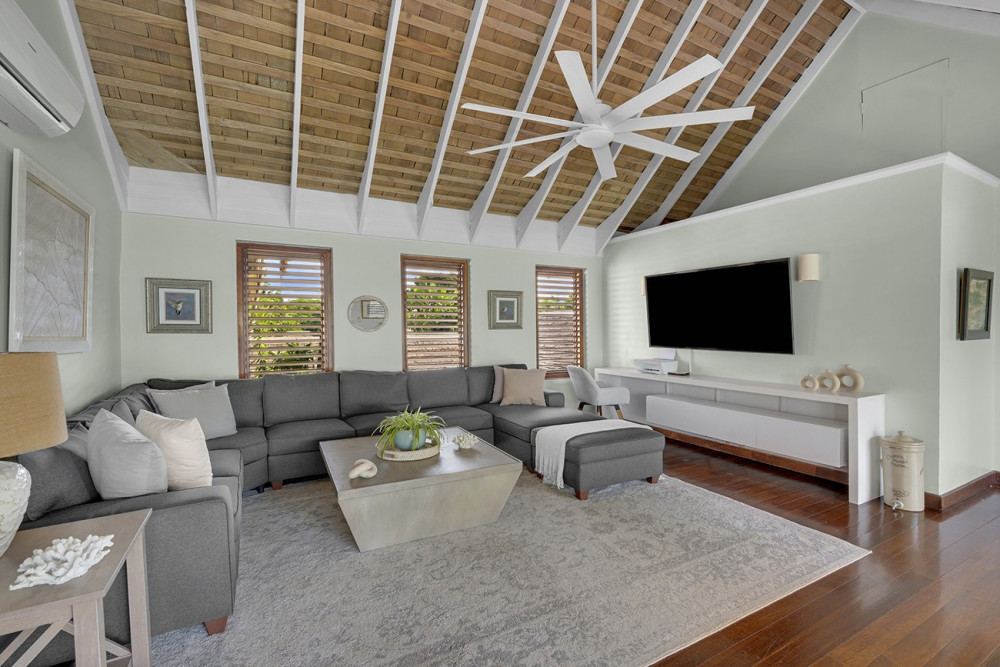 Fortlands Point on the Beach