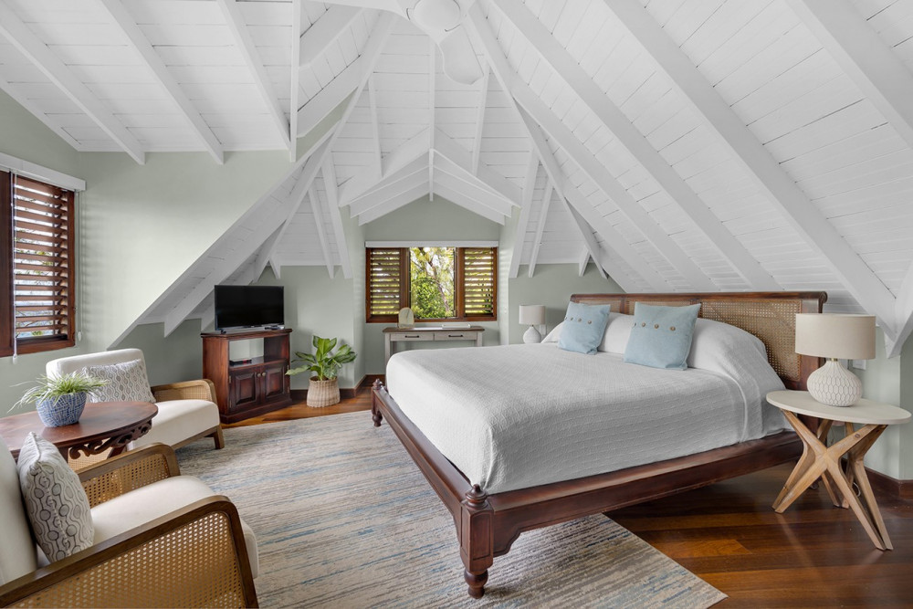 Fortlands Point on the Beach